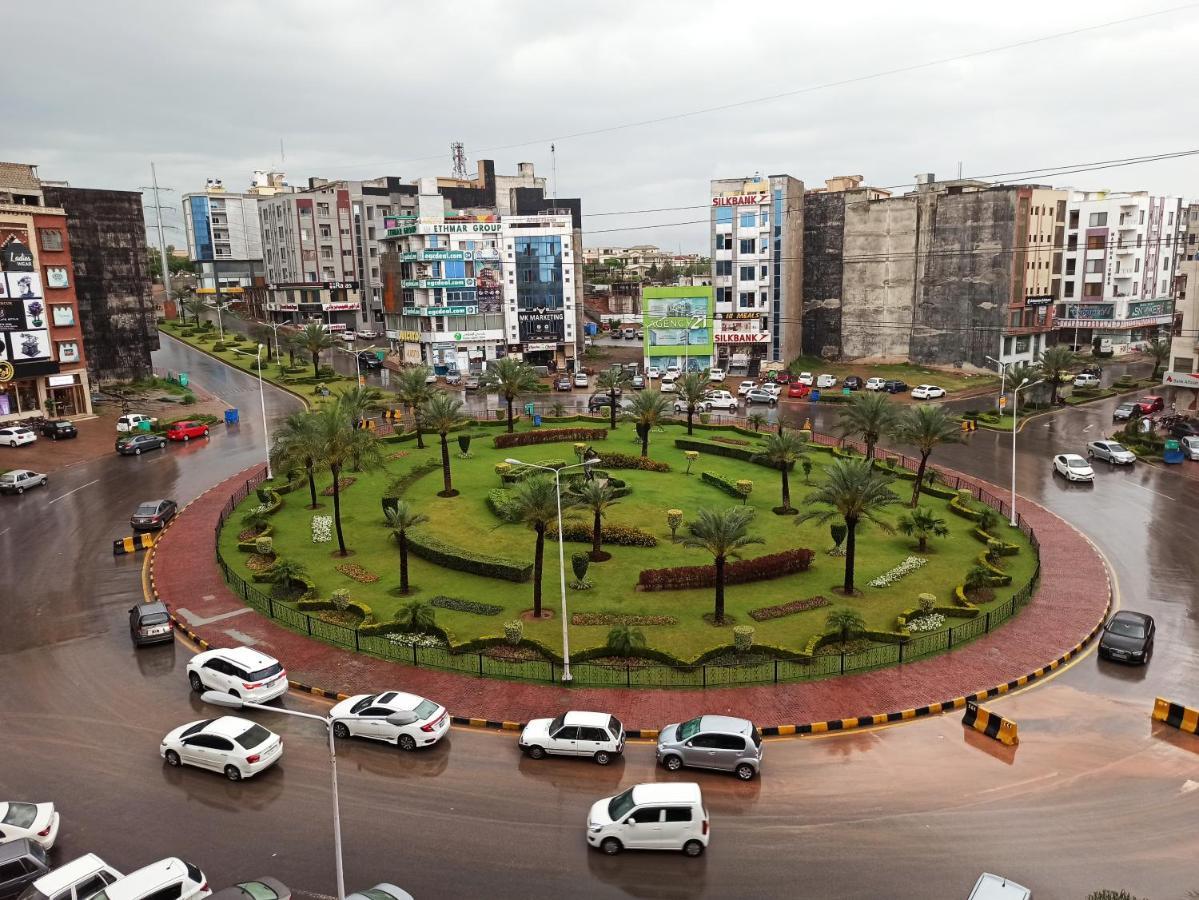 Hs Global Apartments Rawalpindi Buitenkant foto